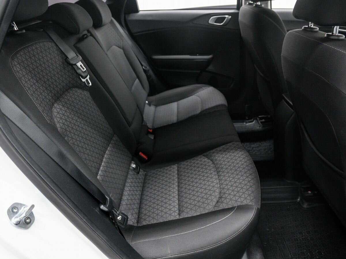 Kia Ceed 2020 года с пробегом. Фото: #10