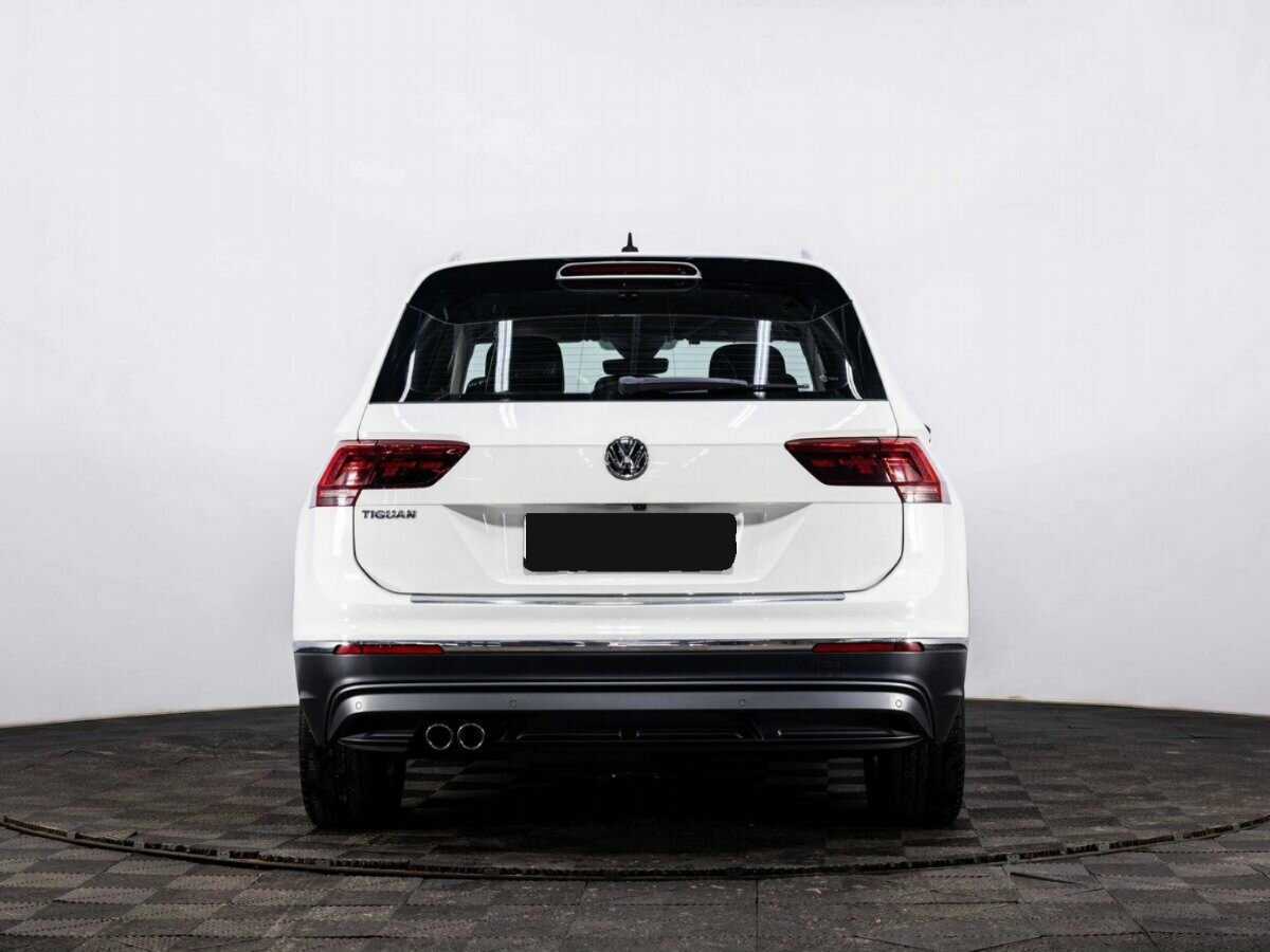 Volkswagen Tiguan 2018 года с пробегом. Фото: #4