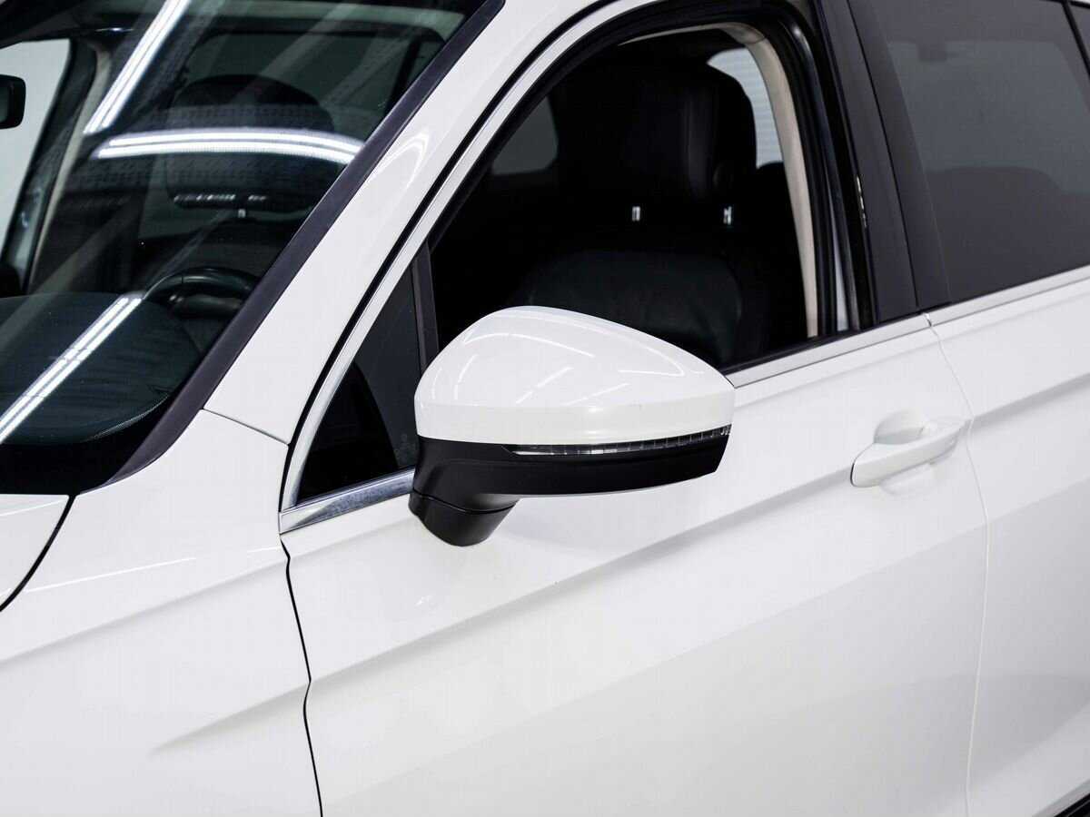 Volkswagen Tiguan 2018 года с пробегом. Фото: #6