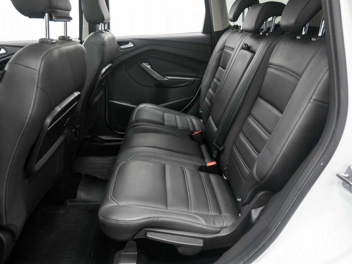 Ford Kuga 2017 года с пробегом. Фото: #12