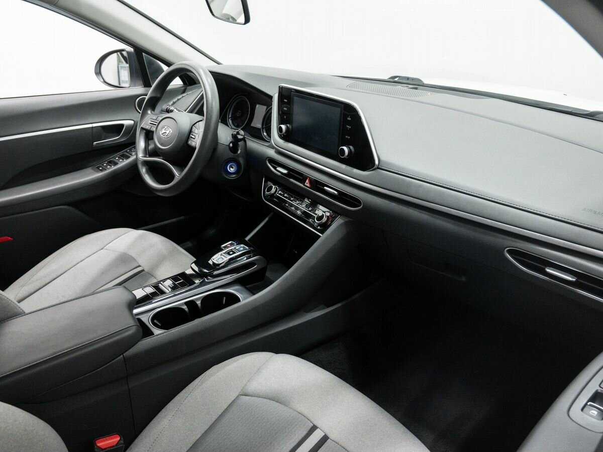 Hyundai Sonata 2019 года с пробегом. Фото: #8