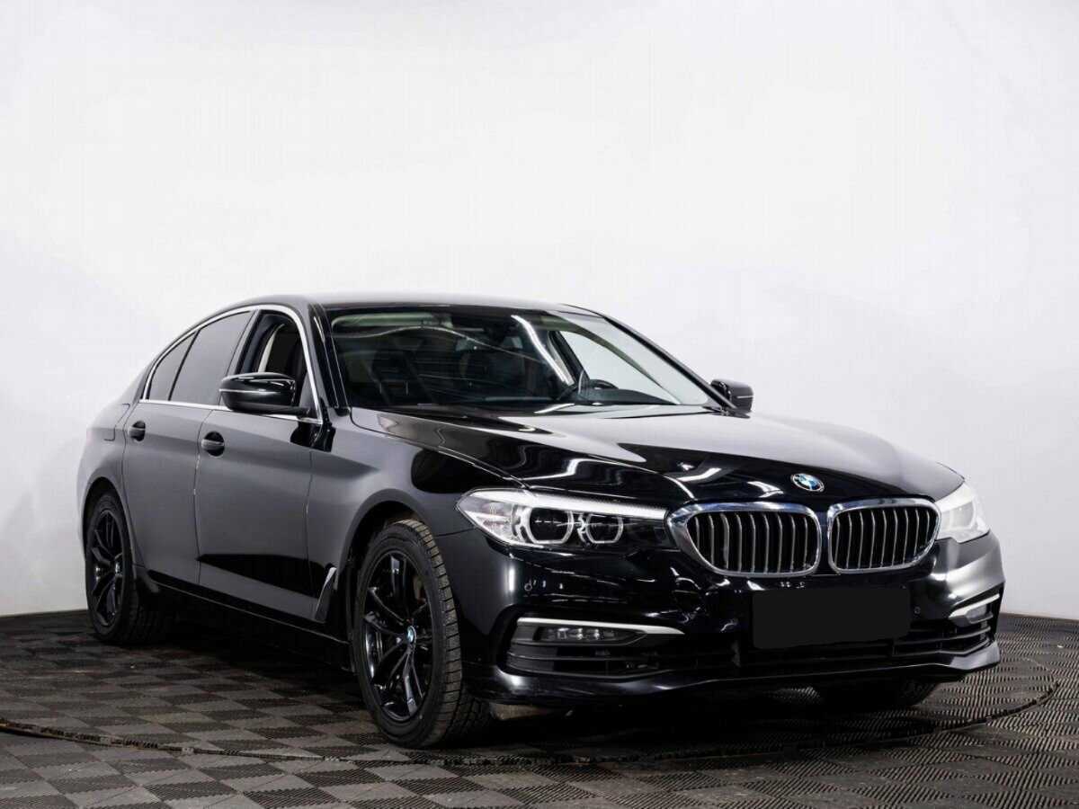 BMW 5 серии 2019 года с пробегом. Фото: #2