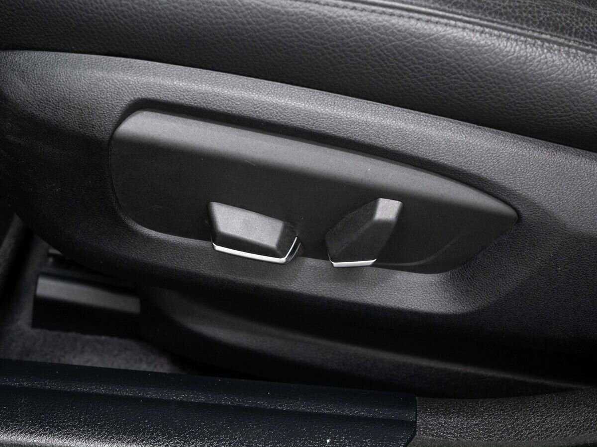 BMW 5 серии 2013 года с пробегом. Фото: #21