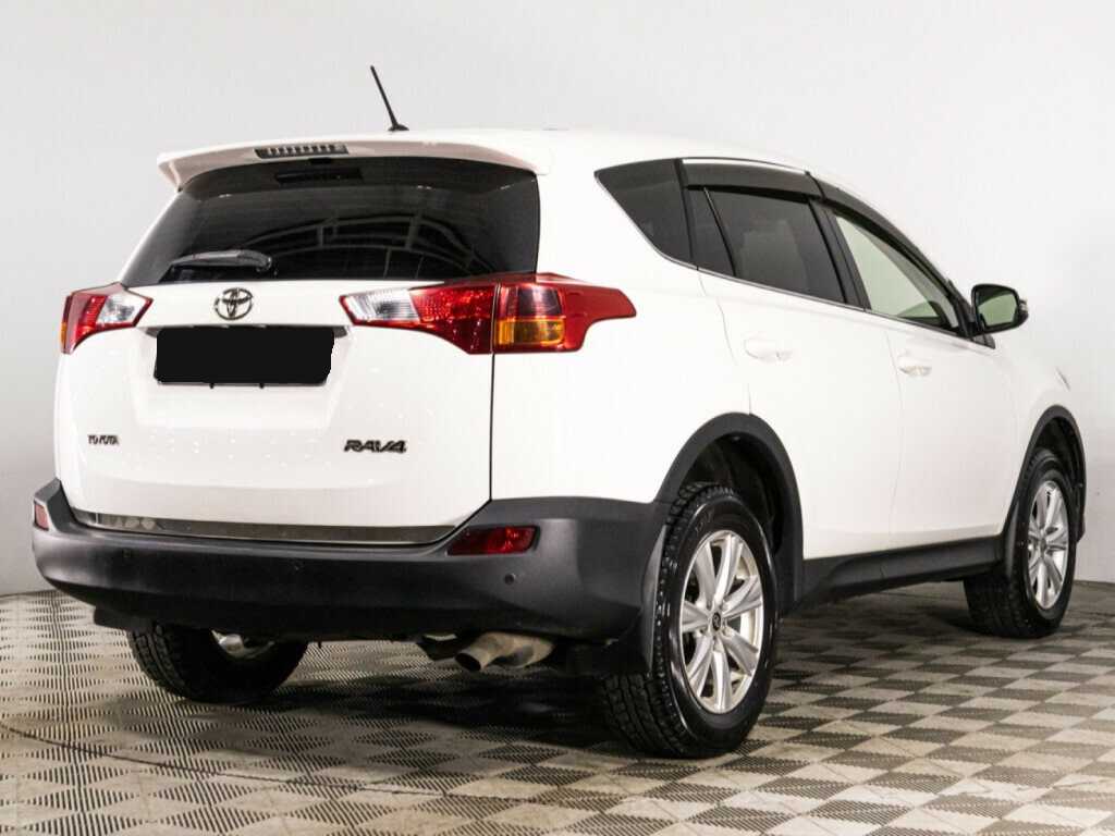 Toyota RAV4 2013 года с пробегом. Фото: #4