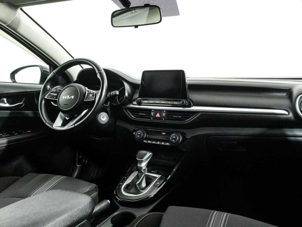 Kia Cerato 2022 года с пробегом. Фото: #8