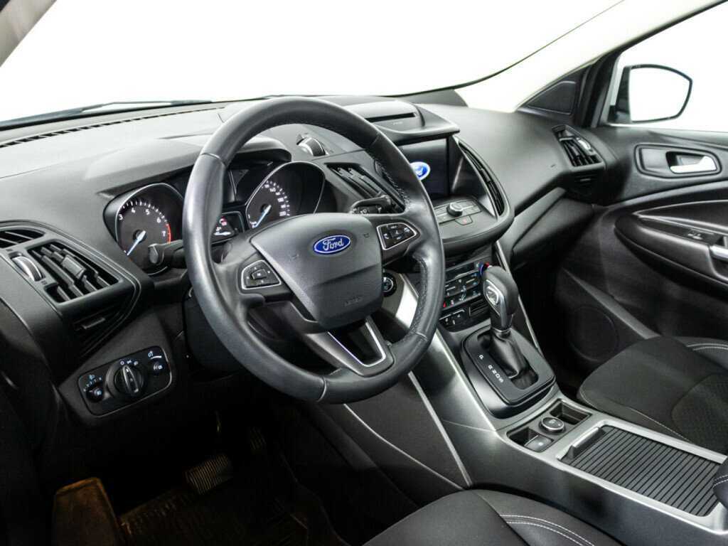 Ford Kuga 2019 года с пробегом. Фото: #10