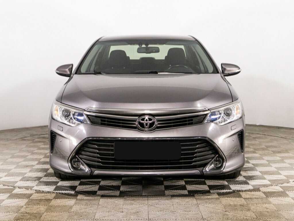Toyota Camry 2015 года с пробегом. Фото: #1