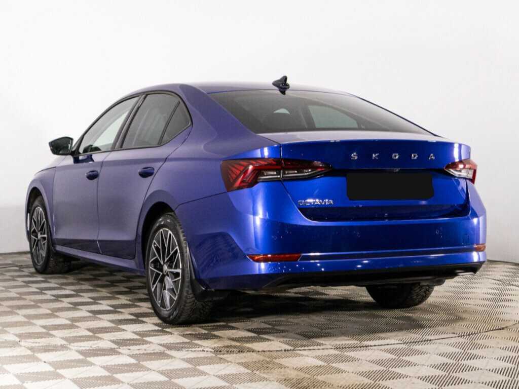 Skoda Octavia 2021 года с пробегом. Фото: #6