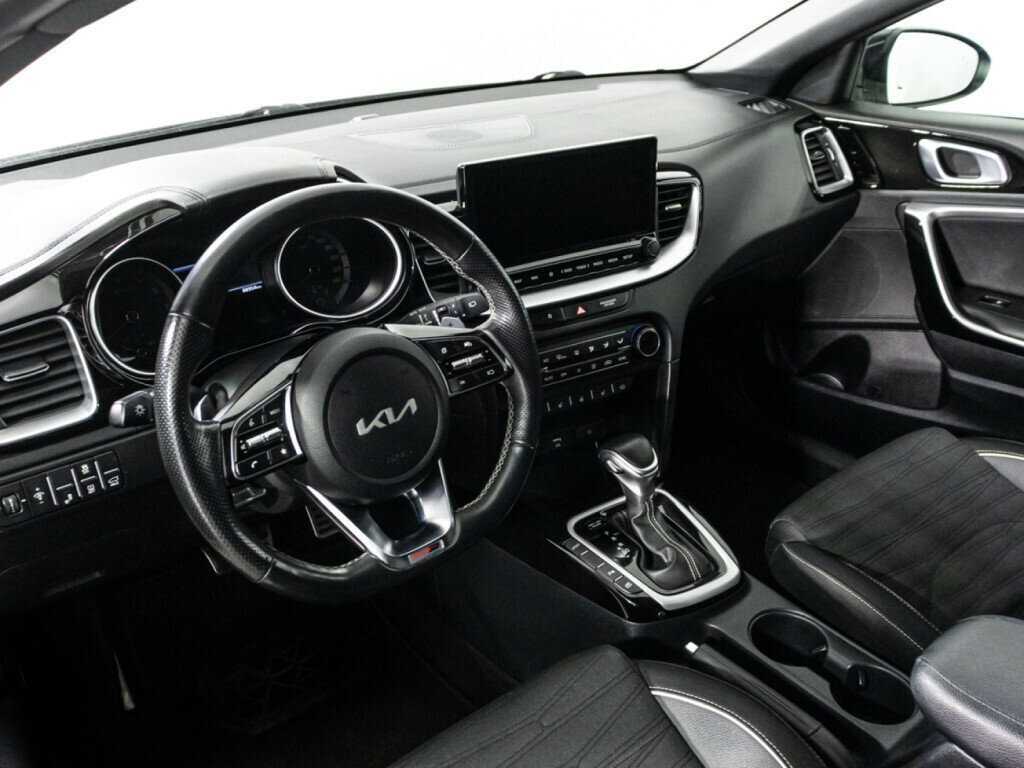 Kia Ceed 2021 года с пробегом. Фото: #8