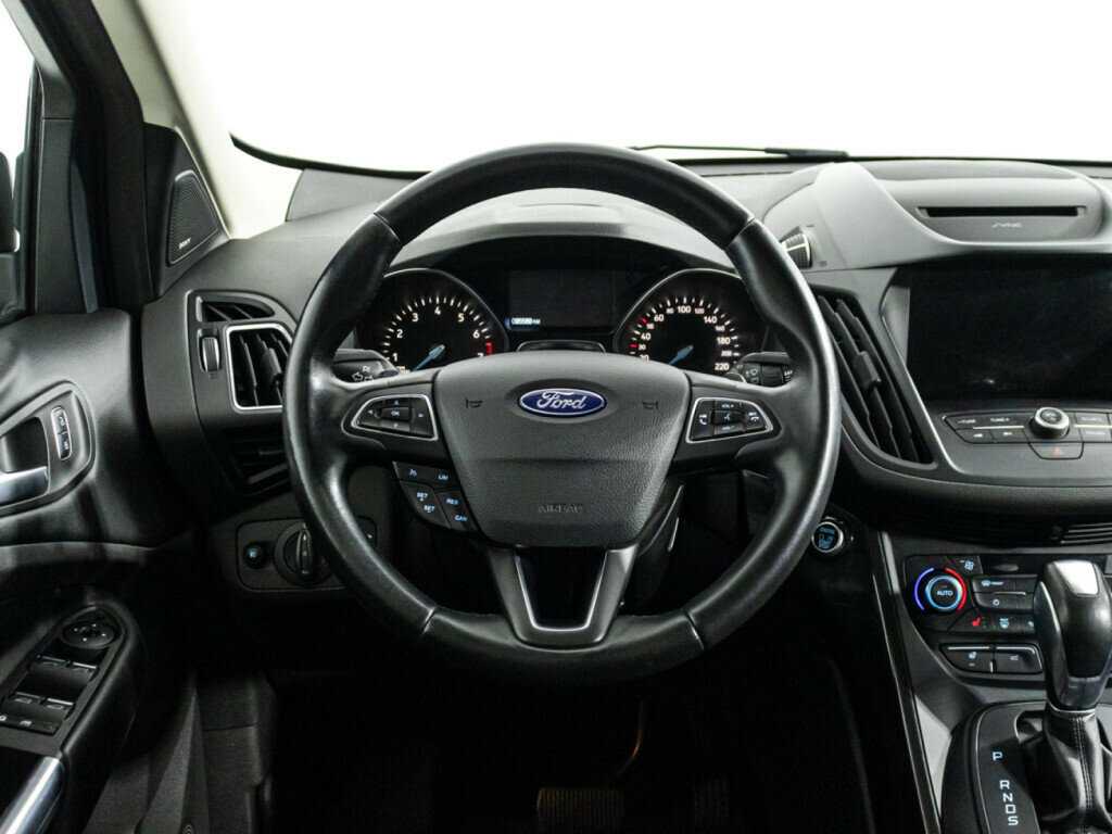 Ford Kuga 2017 года с пробегом. Фото: #19