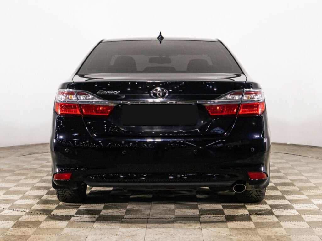 Toyota Camry 2017 года с пробегом. Фото: #5