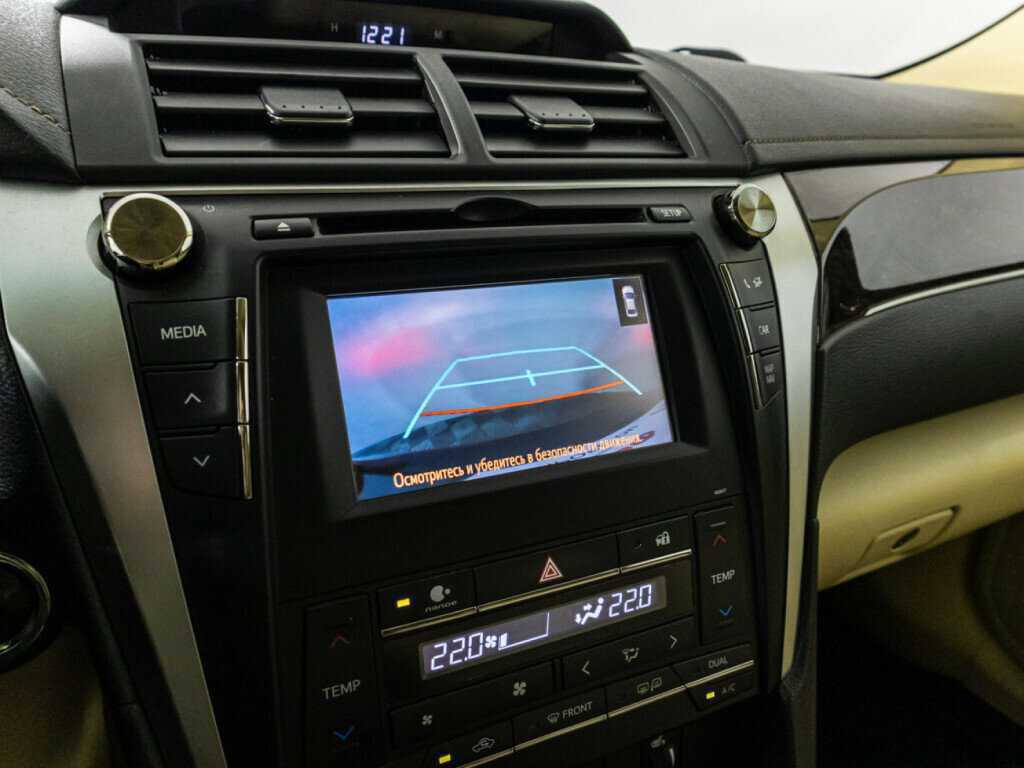 Toyota Camry 2017 года с пробегом. Фото: #13