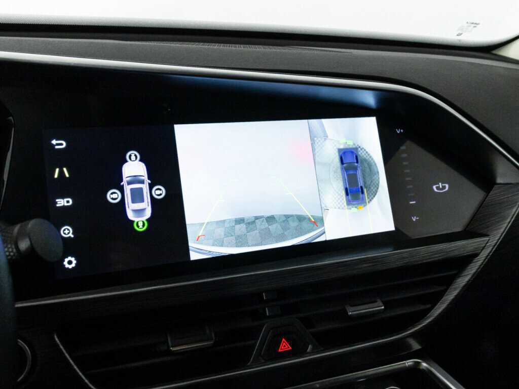 Geely Tugella 2022 года с пробегом. Фото: #16