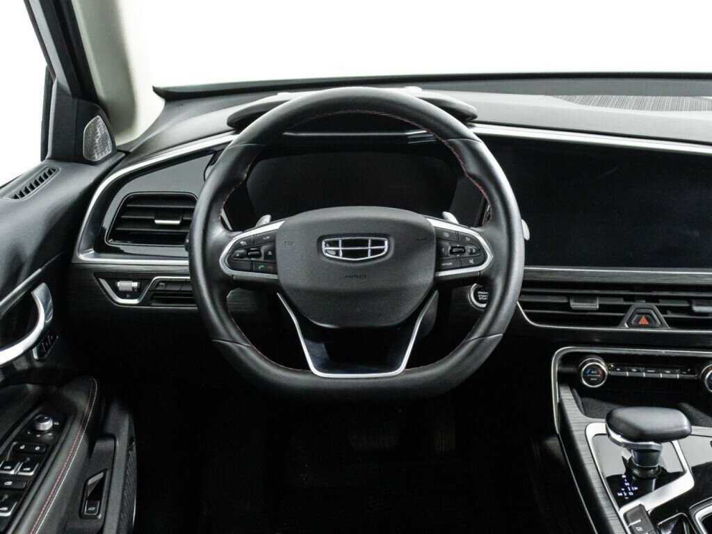 Geely Tugella 2022 года с пробегом. Фото: #25