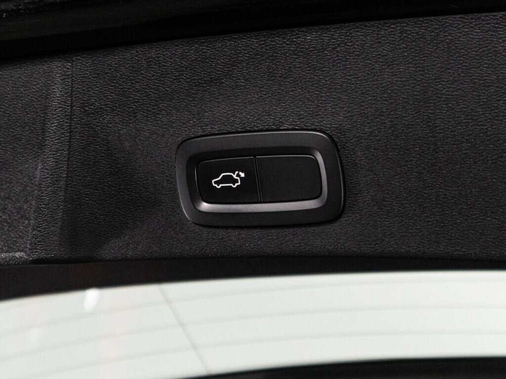 Volvo XC40 2019 года с пробегом. Фото: #15