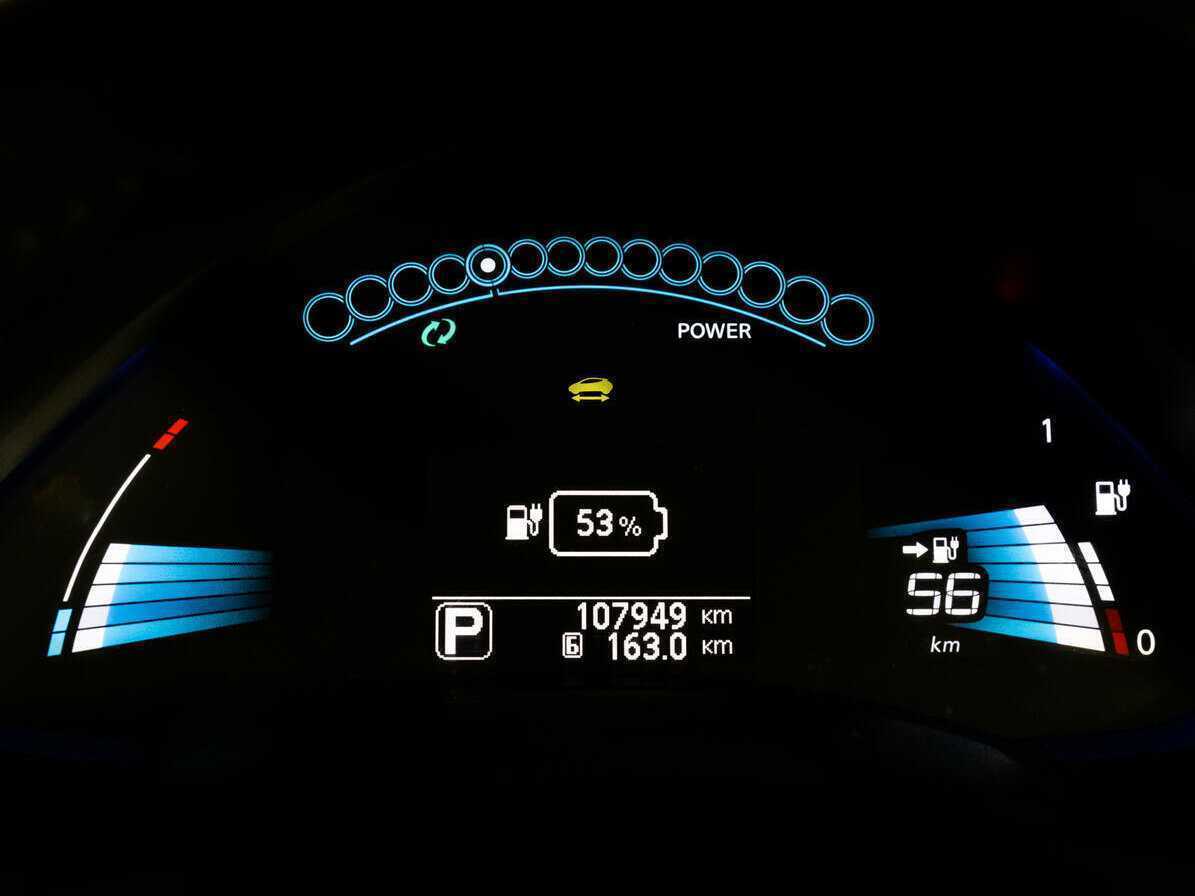 Nissan Leaf 2013 года с пробегом. Фото: #17