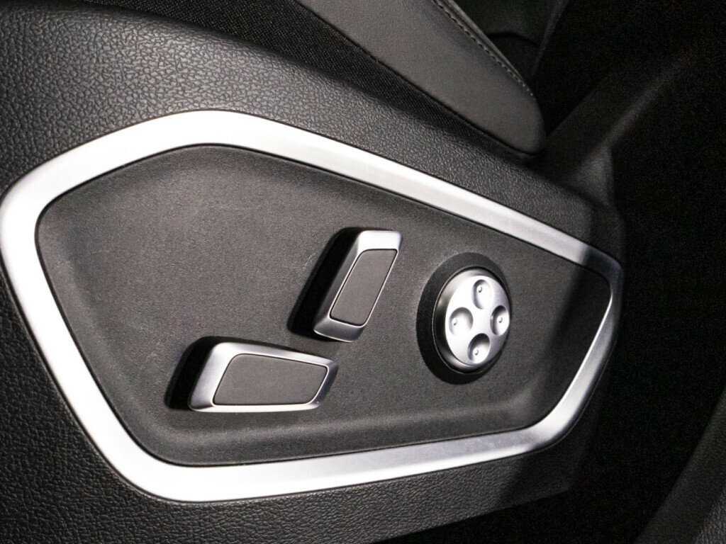 Geely Tugella 2022 года с пробегом. Фото: #21