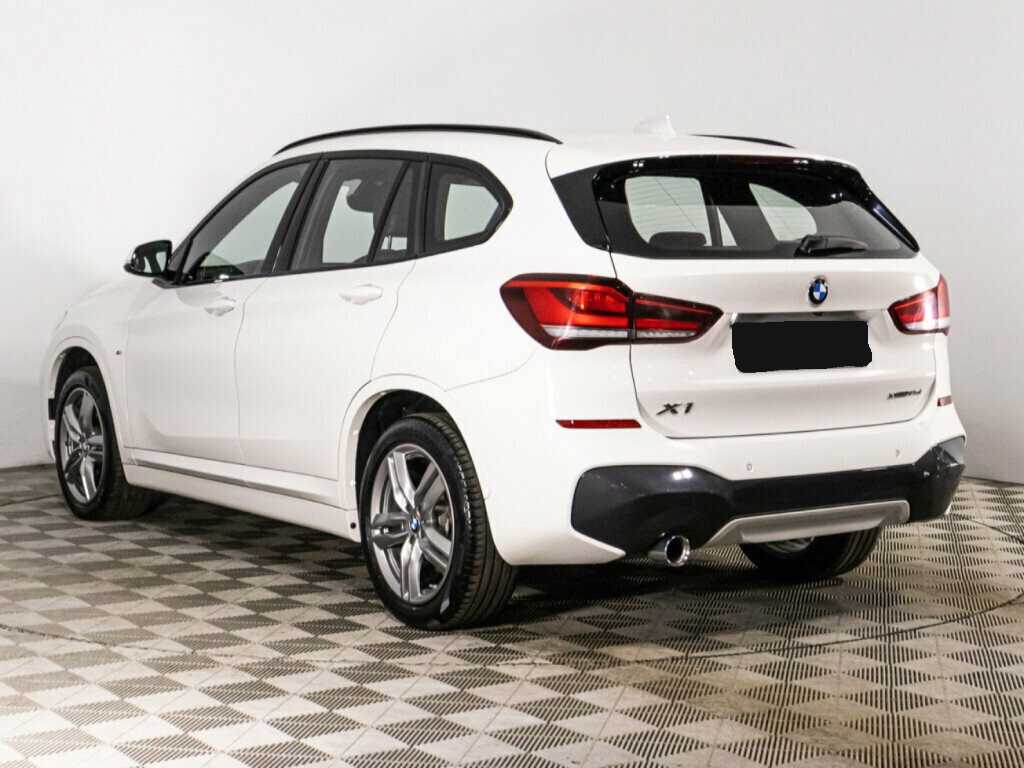 BMW X1 2021 года с пробегом. Фото: #6