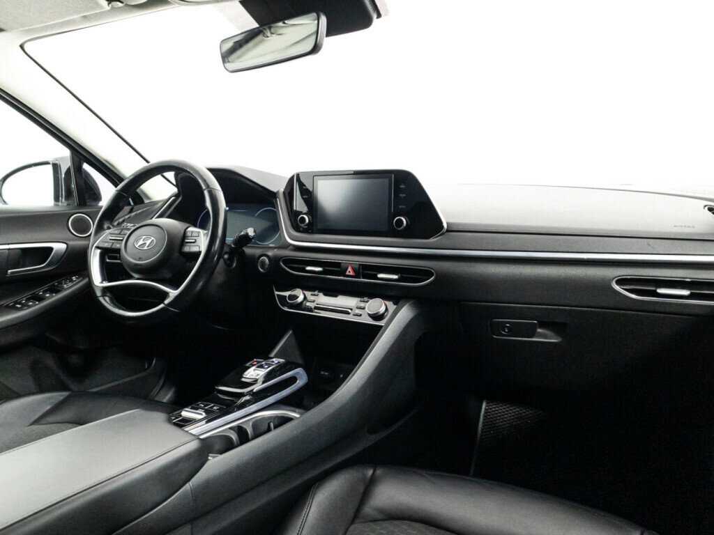 Hyundai Sonata 2019 года с пробегом. Фото: #8