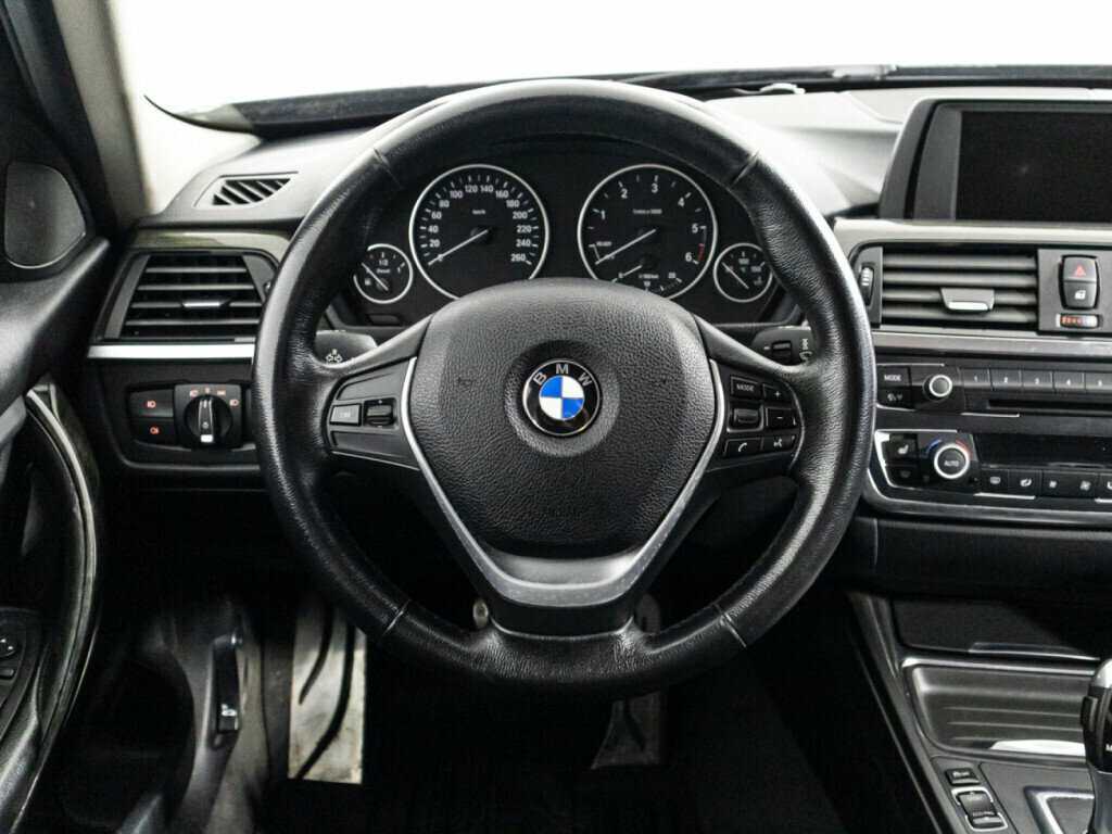 BMW 3 серии 2012 года с пробегом. Фото: #15