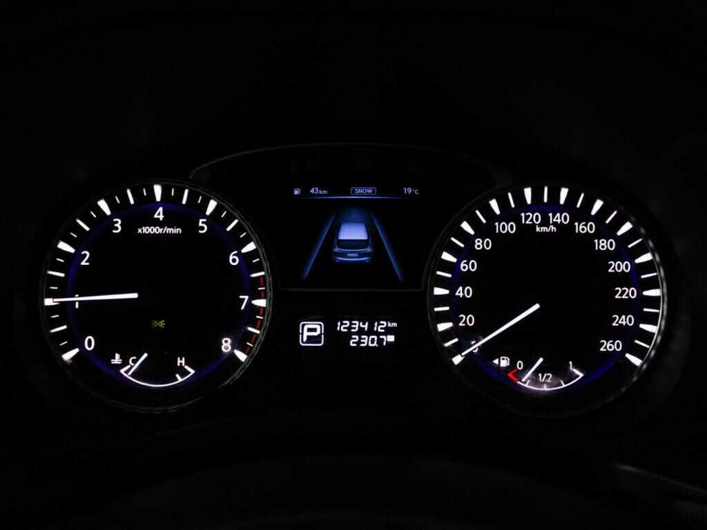 Infiniti QX60 2018 года с пробегом. Фото: #11