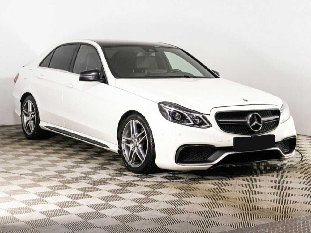 Mercedes-Benz E-Класс 2015 года с пробегом. Фото: #2