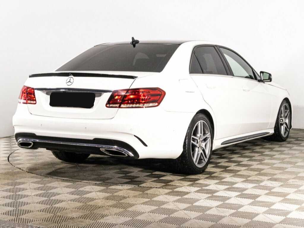 Mercedes-Benz E-Класс 2015 года с пробегом. Фото: #4