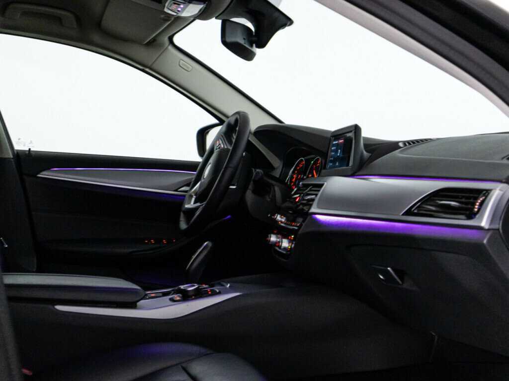 BMW 5 серии 2018 года с пробегом. Фото: #18