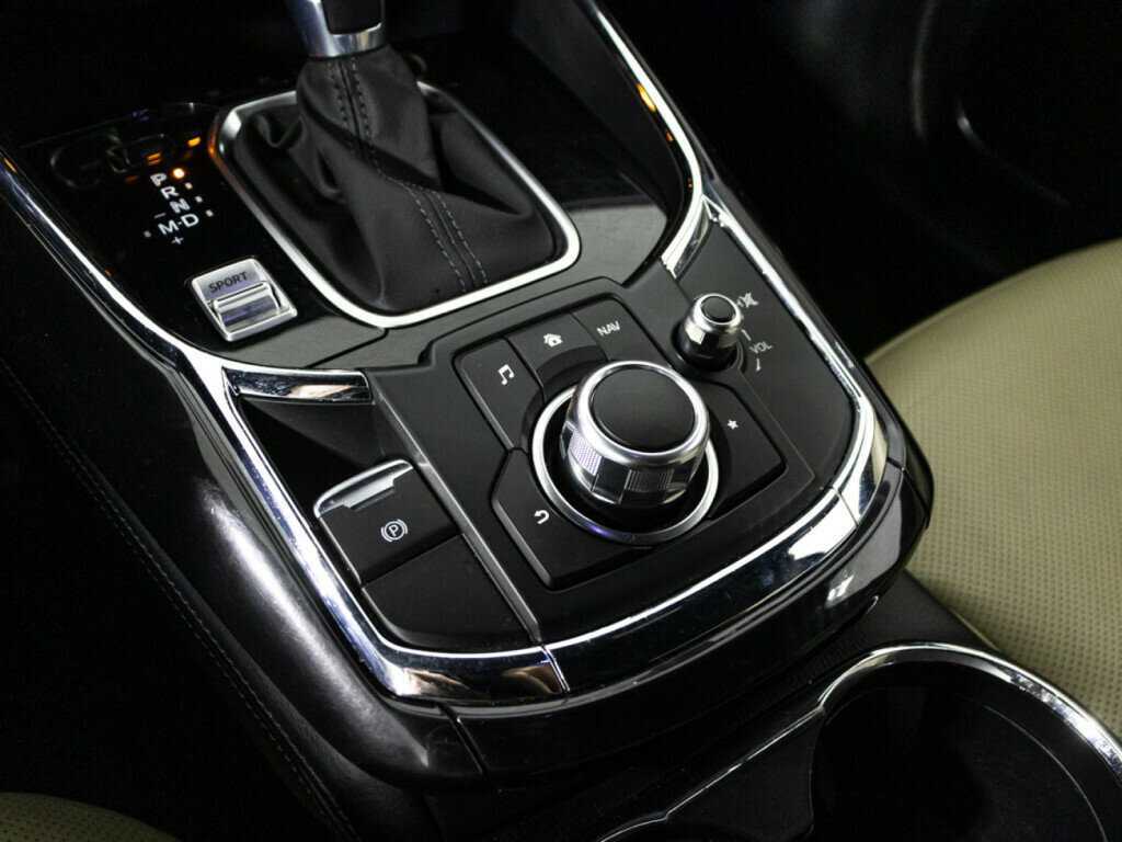 Mazda CX-9 2017 года с пробегом. Фото: #19