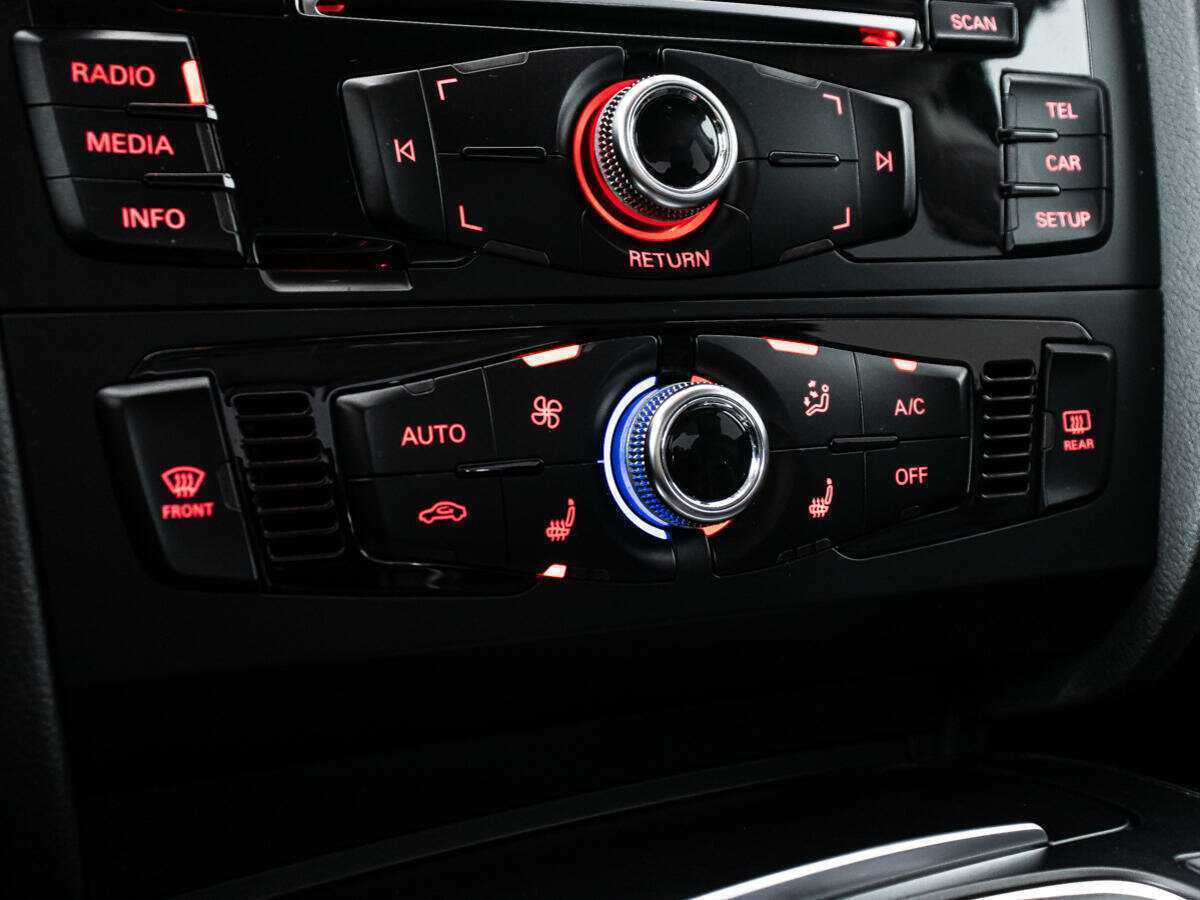 Audi A4 2015 года с пробегом. Фото: #15