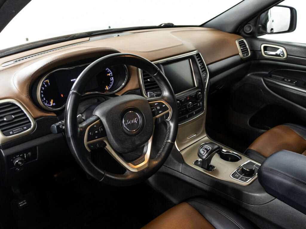 Jeep Grand Cherokee 2013 года с пробегом. Фото: #10