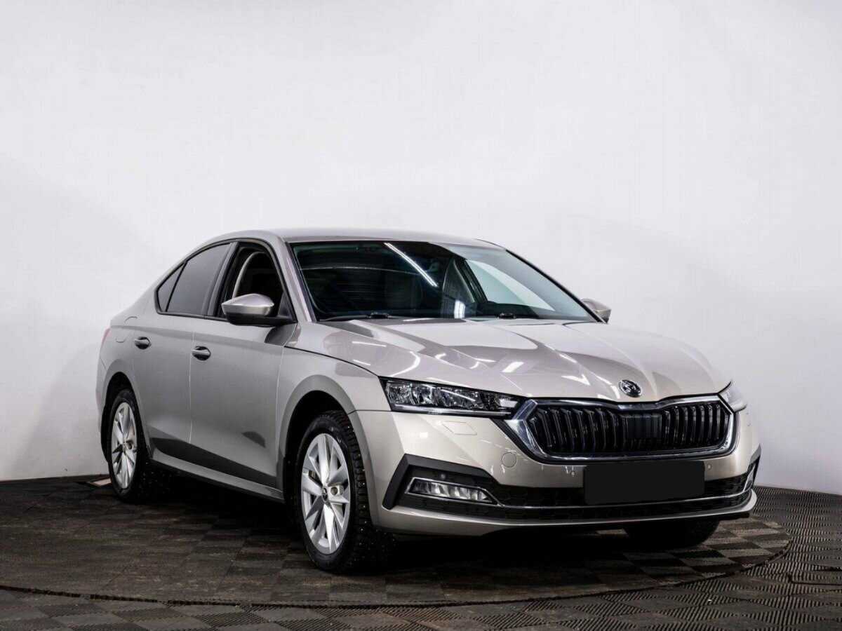 Skoda Octavia 2021 года с пробегом. Фото: #2