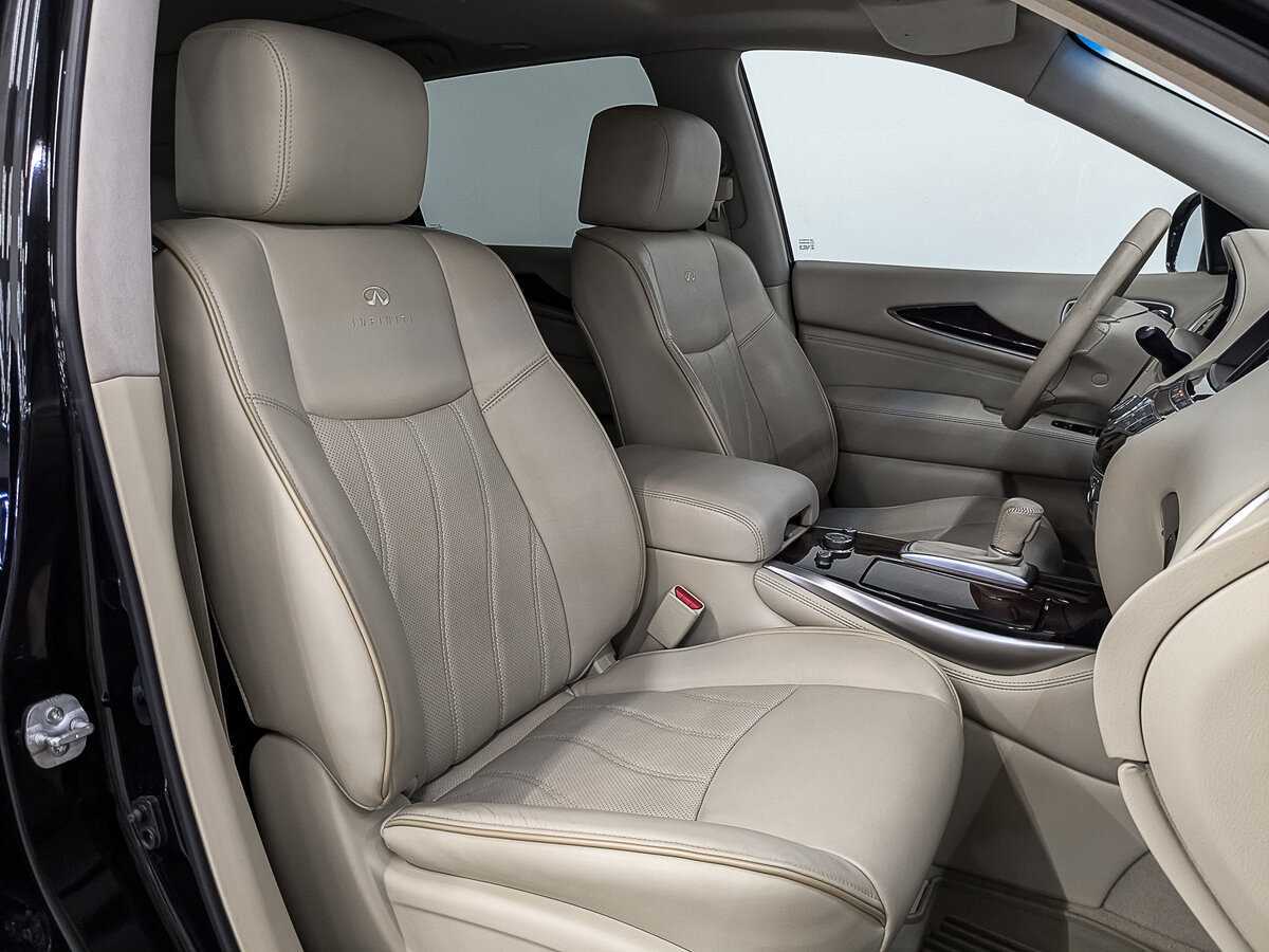 Infiniti QX60 2014 года с пробегом. Фото: #23