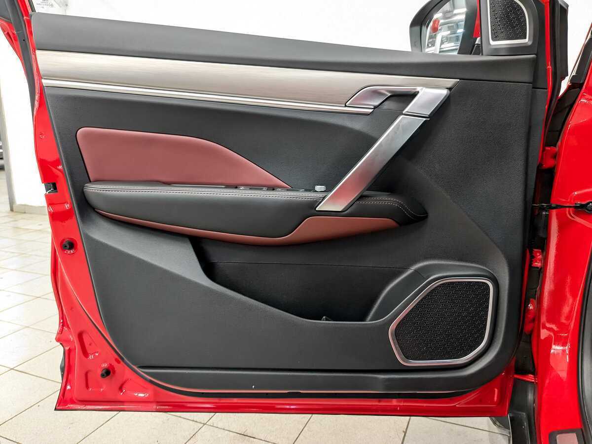 Б/У Джили Кулрэй 2022 года. Фото: #18