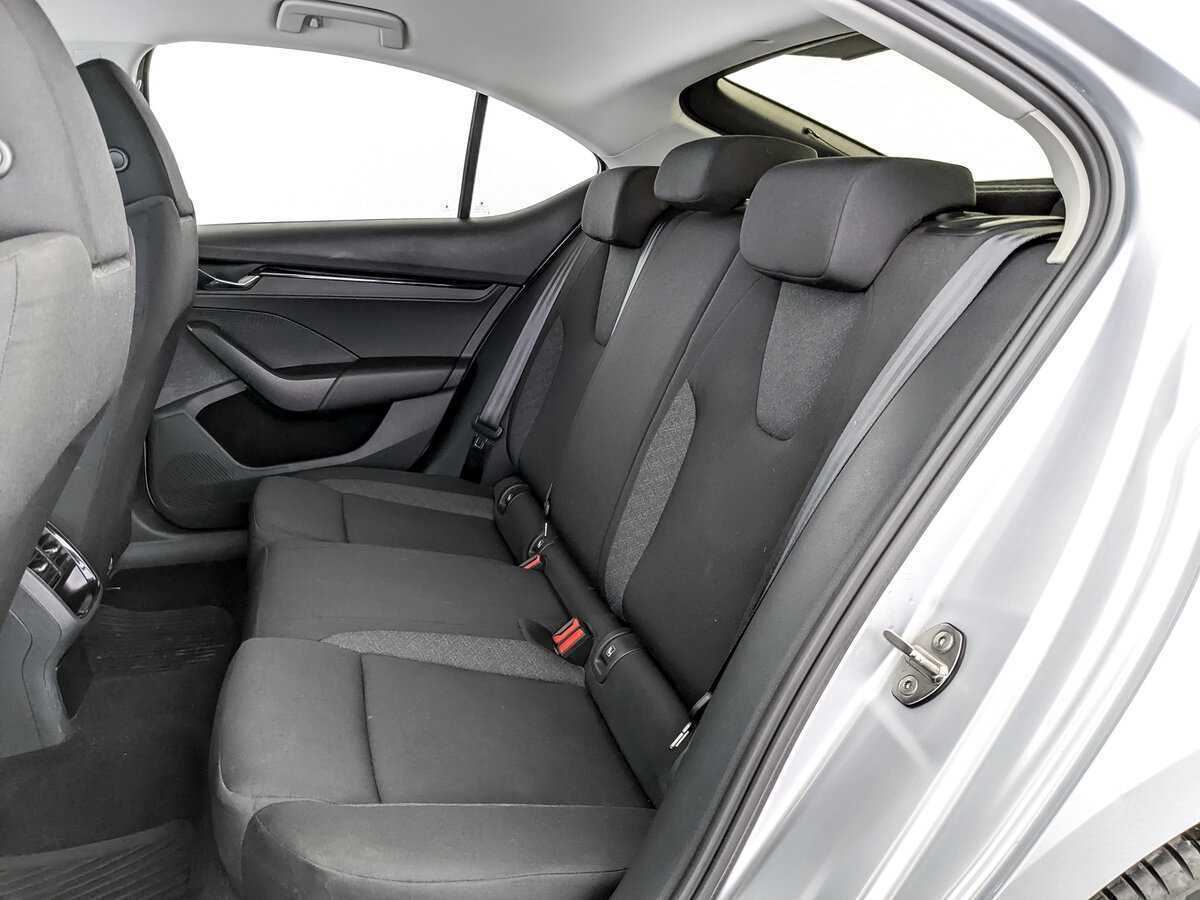 Skoda Octavia 2021 года с пробегом. Фото: #11