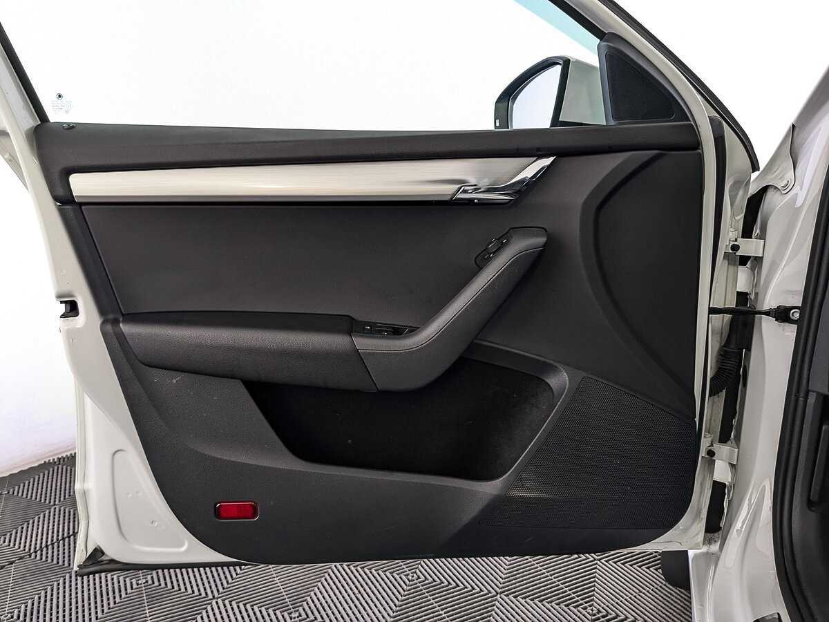 Skoda Octavia 2020 года с пробегом. Фото: #16
