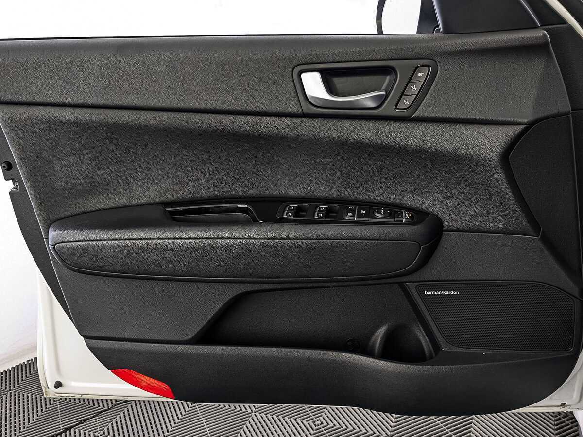 Kia Optima 2018 года с пробегом. Фото: #18