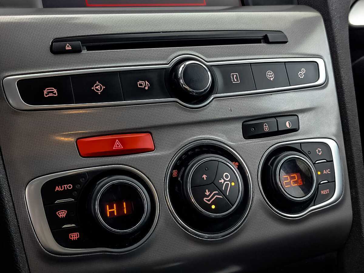 Citroen C4 2018 года с пробегом. Фото: #23