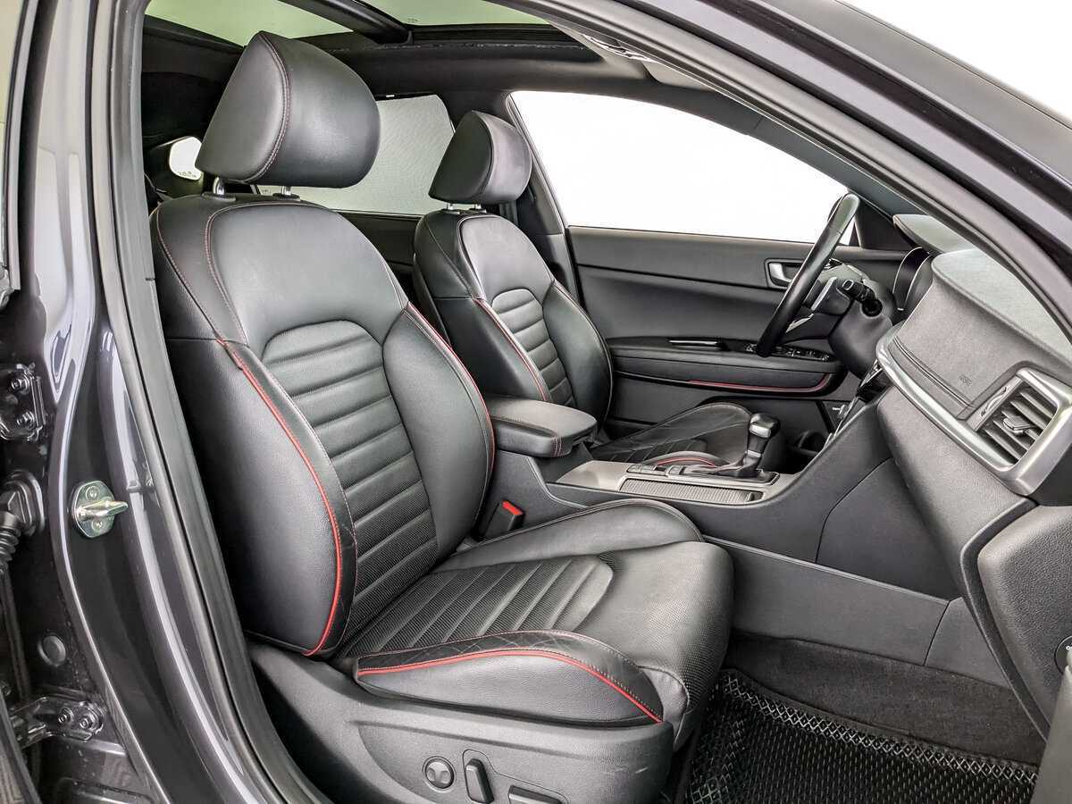 Kia Optima 2018 года с пробегом. Фото: #23