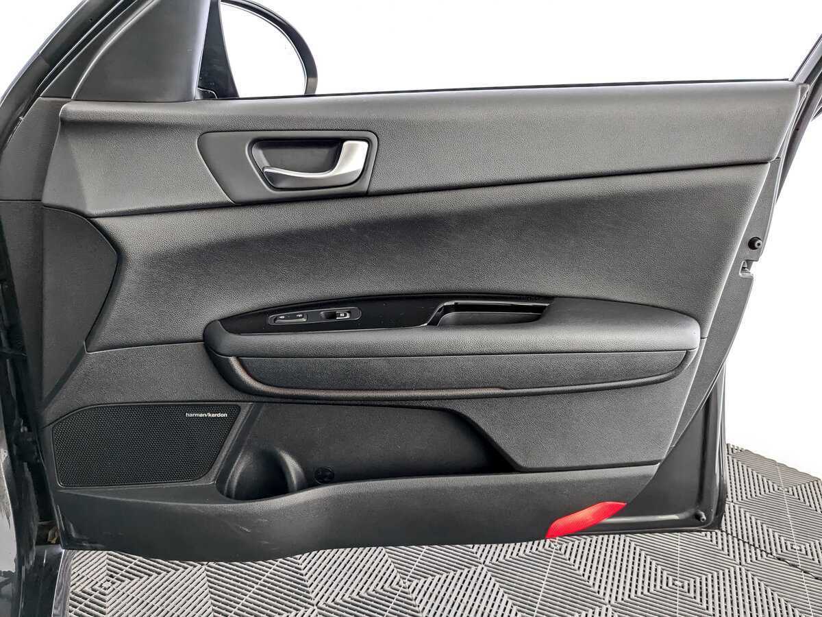 Kia Optima 2018 года с пробегом. Фото: #24