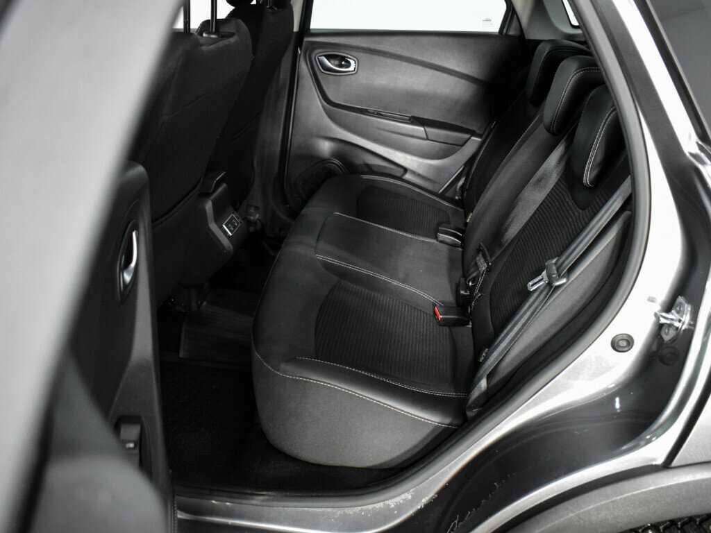 Renault Kaptur 2021 года с пробегом. Фото: #11