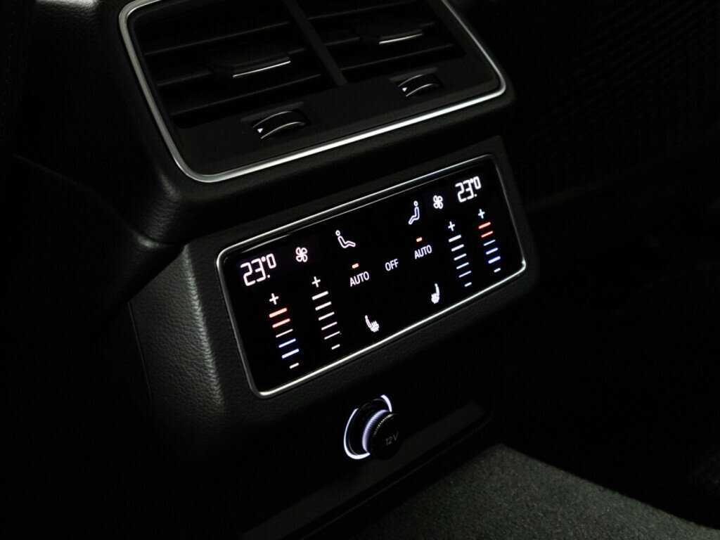 Audi A6 2019 года с пробегом. Фото: #20