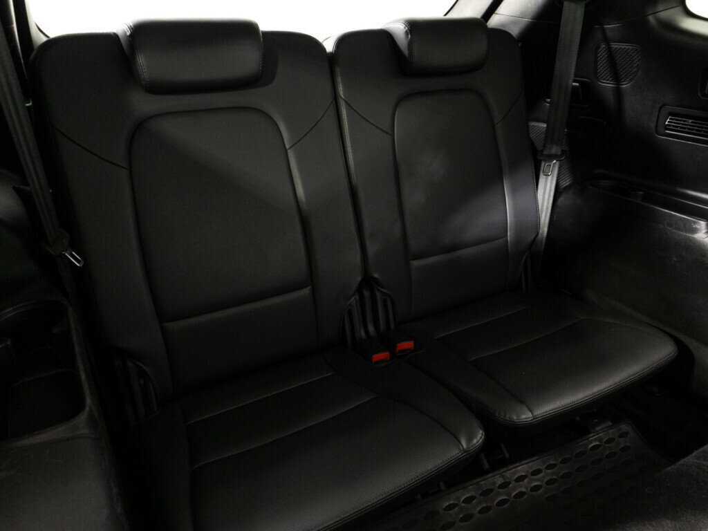 Hyundai Santa Fe 2018 года с пробегом. Фото: #12