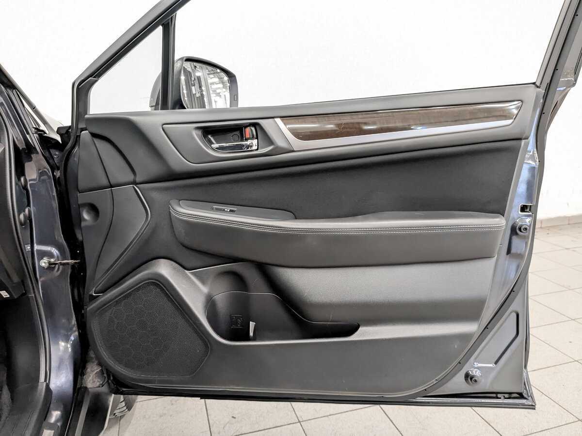 Subaru Outback 2015 года с пробегом. Фото: #24