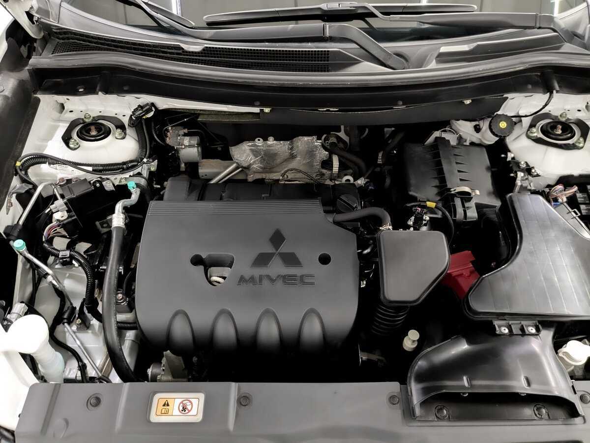 Mitsubishi Outlander 2022 года с пробегом. Фото: #8