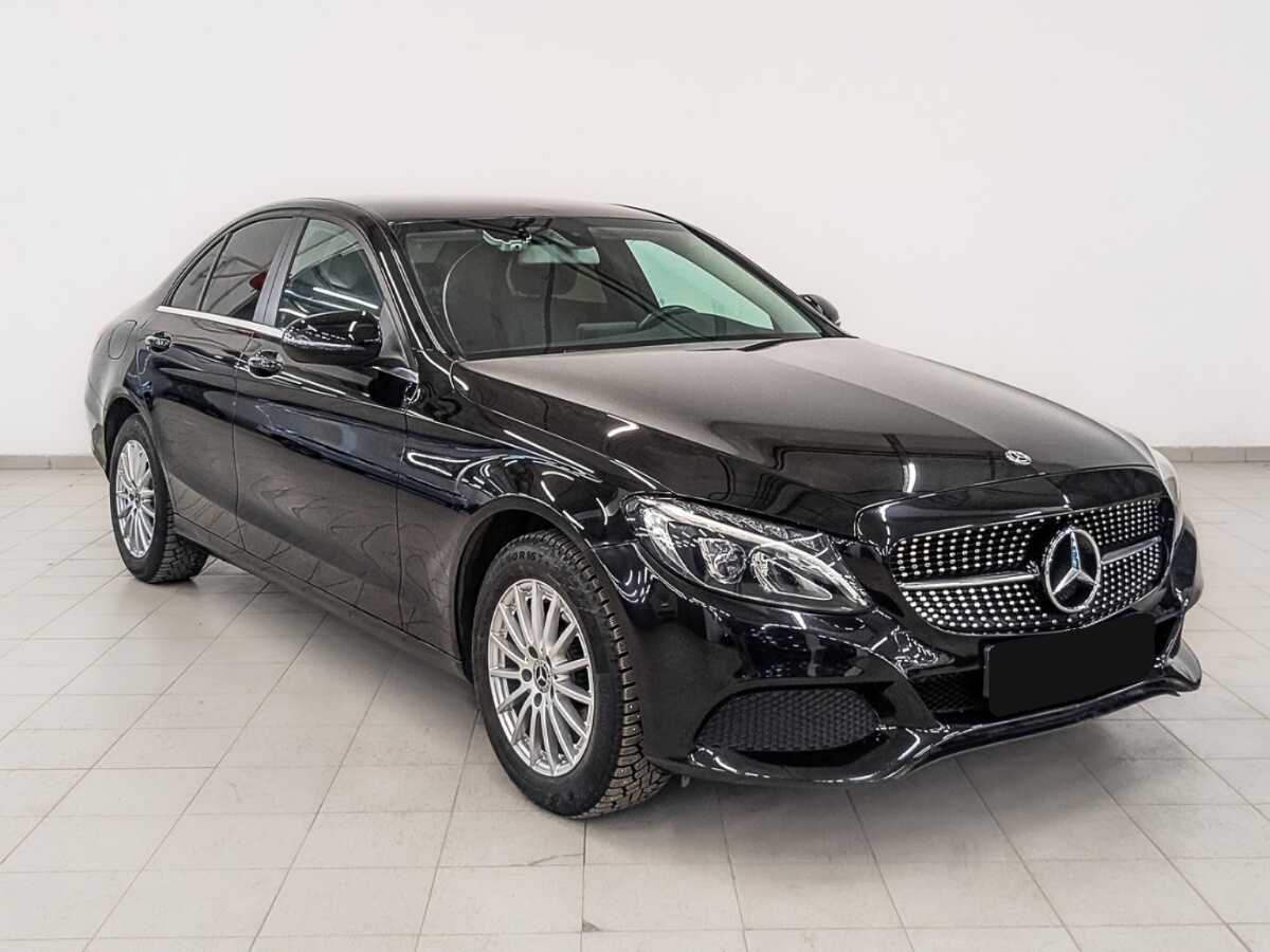 Mercedes-Benz C-Класс 2018 года с пробегом. Фото: #2