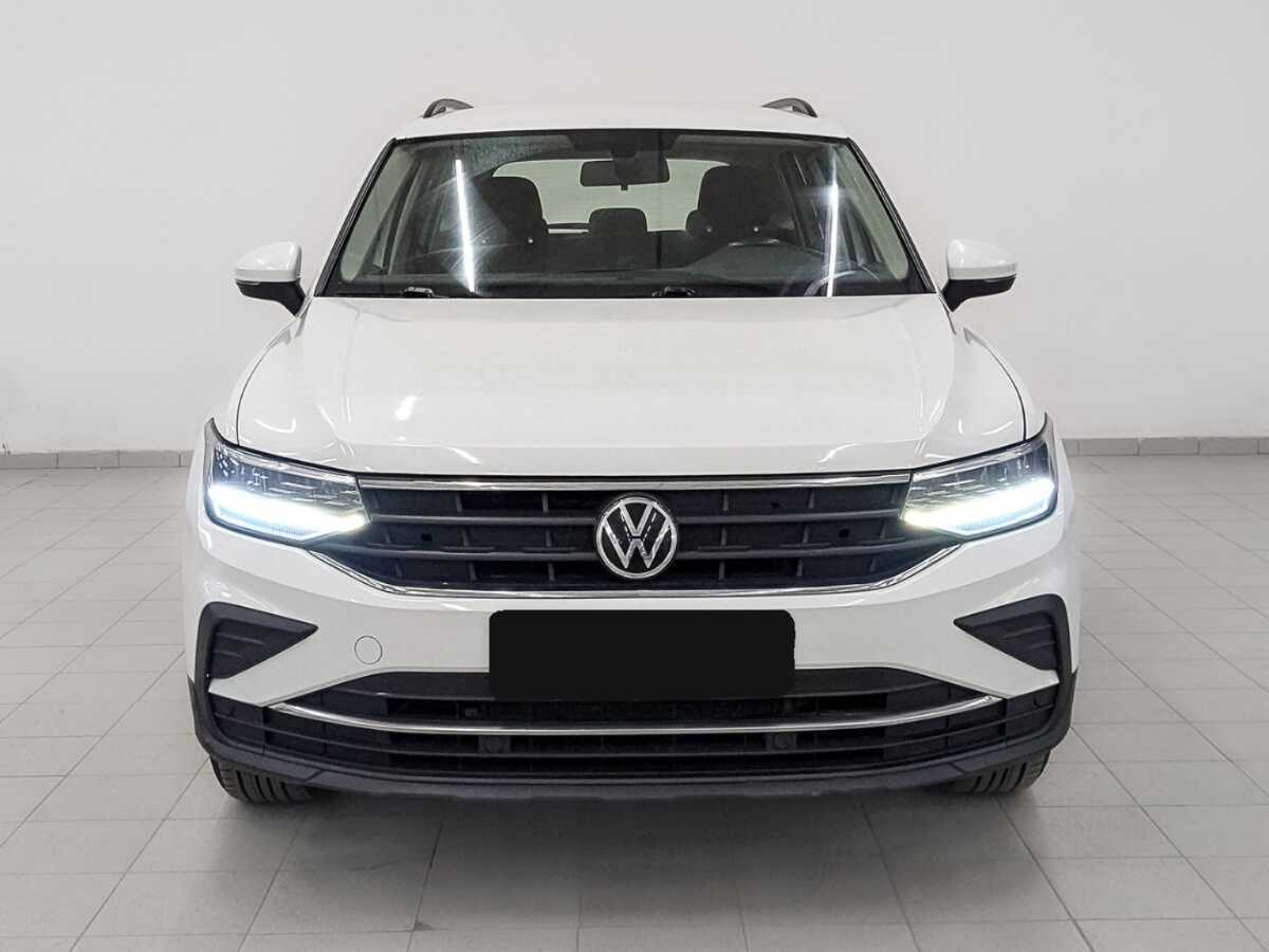 Volkswagen Tiguan 2021 года с пробегом. Фото: #1