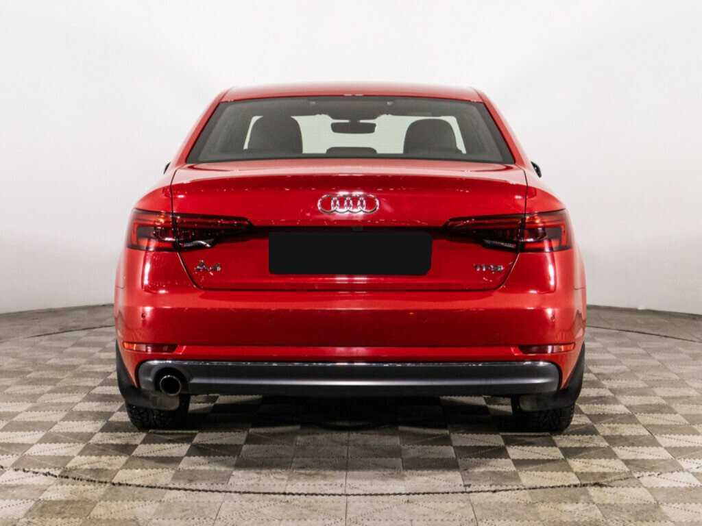Audi A4 2015 года с пробегом. Фото: #5