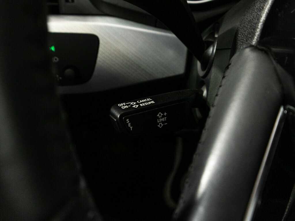 Audi A4 2015 года с пробегом. Фото: #18