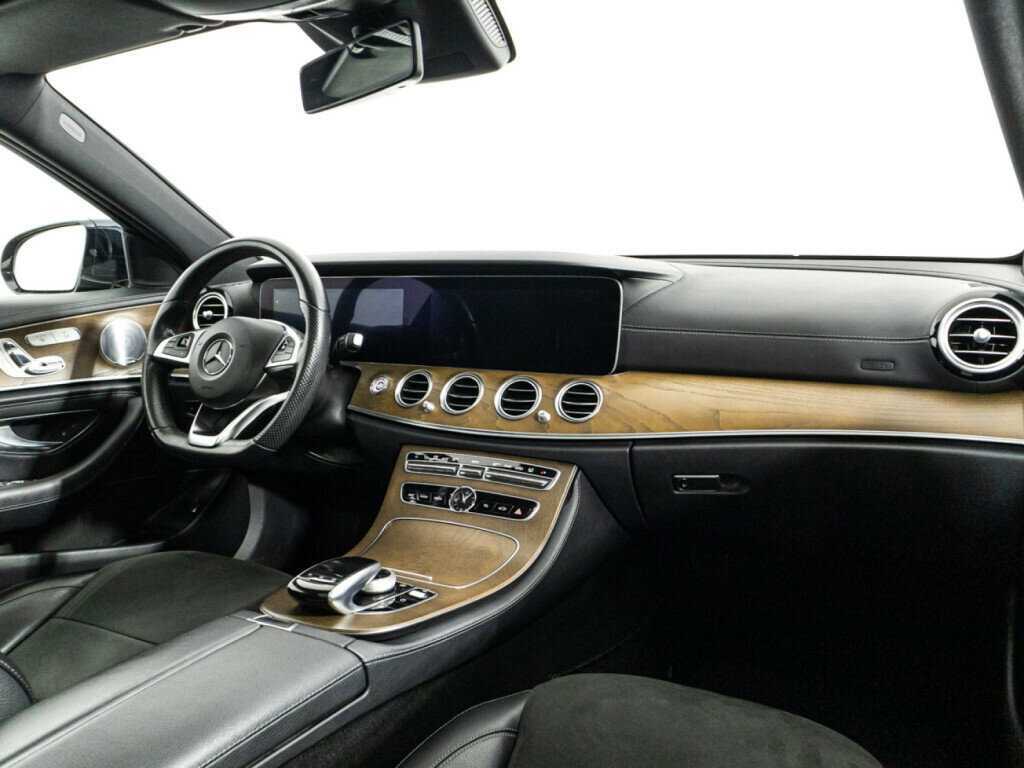 Mercedes-Benz E-Класс 2017 года с пробегом. Фото: #8